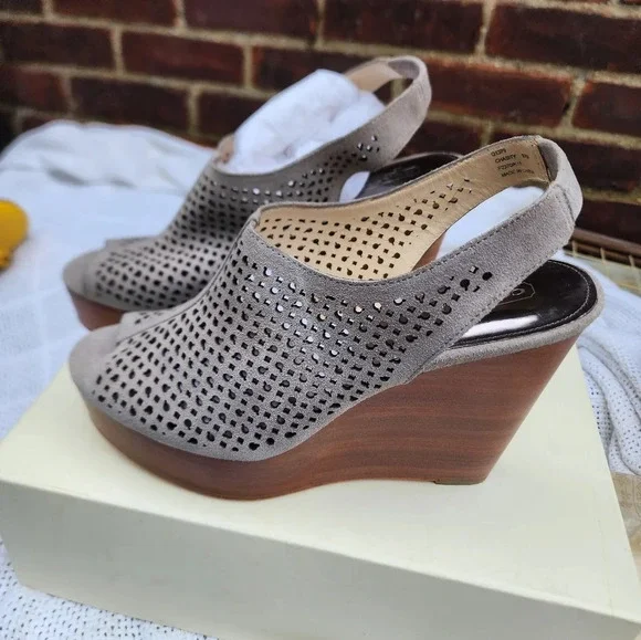 Coach Chastity‎ Op Art Laser Wedges 9.5 NEW - Picture 10 of 12